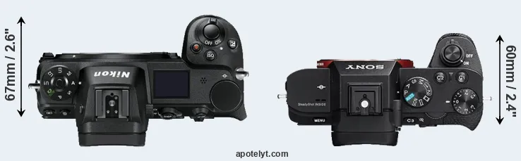 Compare Z7 versus A7R II top