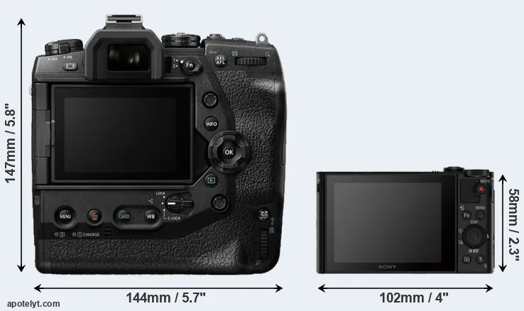 Comparison E-M1X or HX80 rear