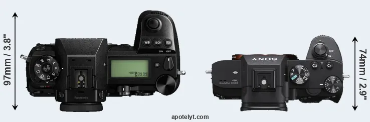 Compare S1R versus A7 III top